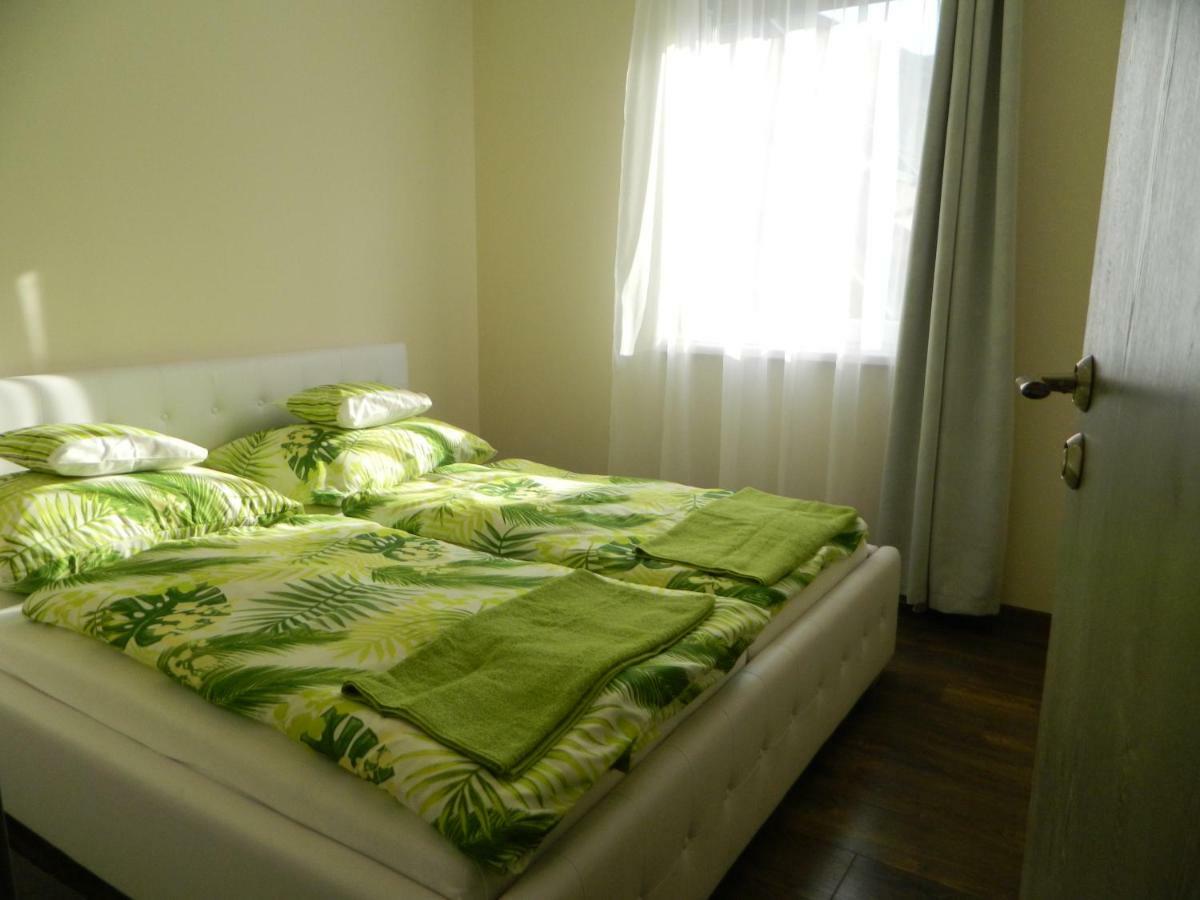 Greento Apartman Balatonfoldvar Ngoại thất bức ảnh